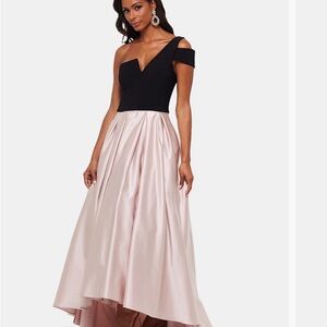 Betsy & Adam One-Shoulder Black and pink Gown